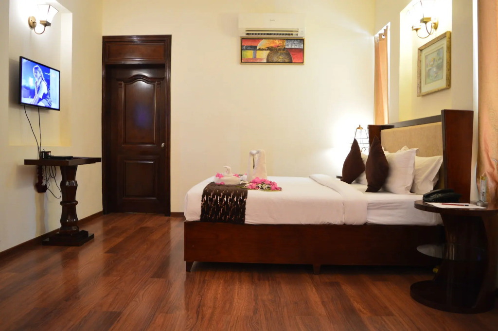 Park Exotica Resort