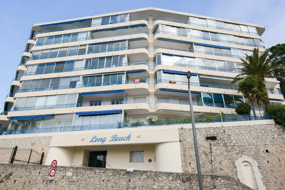 Stunning Panoramic Beach Views Apt With Terrace