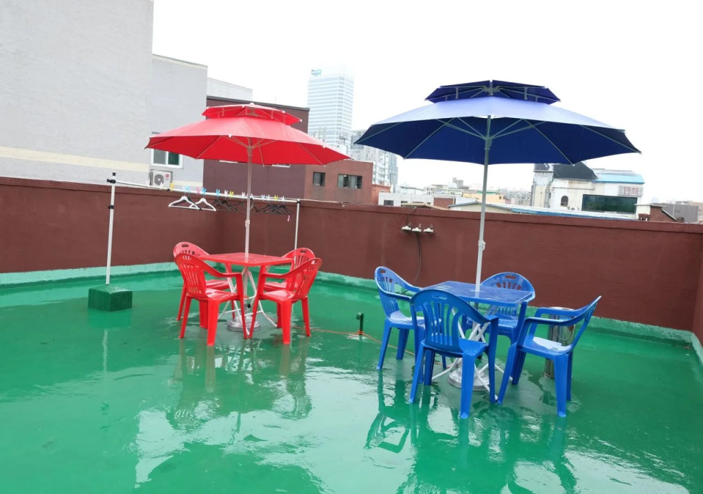 D mini hotel