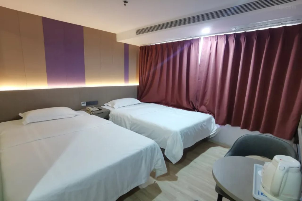 7 Days Inn (Shenzhen Jingji 100 Hongling Metro Station) (Currently unavailable)