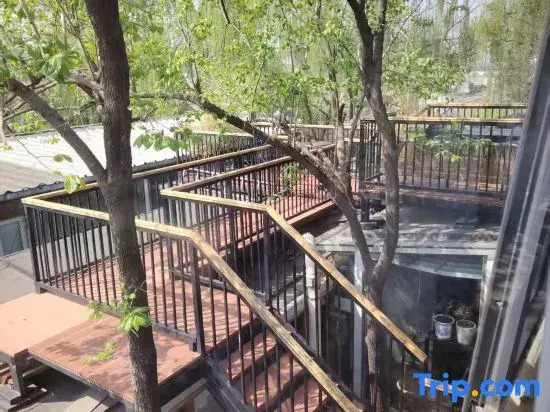 Xihai Bamboo Courtyard (Houhai Jishuitan Subway Station)