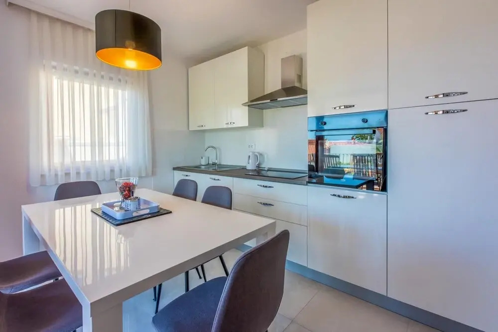 Apartment Damir 4 1 1 pax