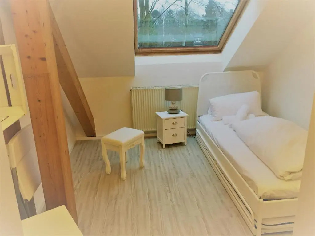mybrand boardinghouse Volksdorf Self Check-in -free parking