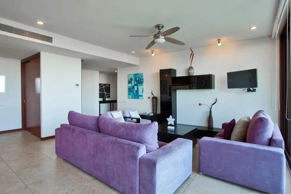 Borneo 106 Alamar - 3 Br Apts