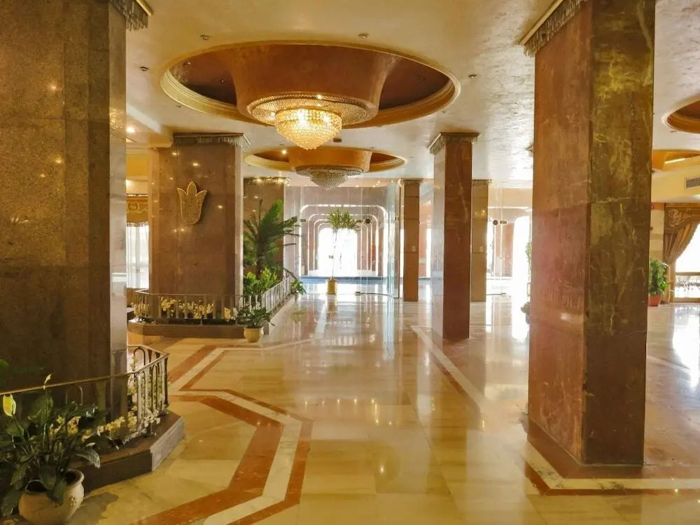 New Lamar Hotel