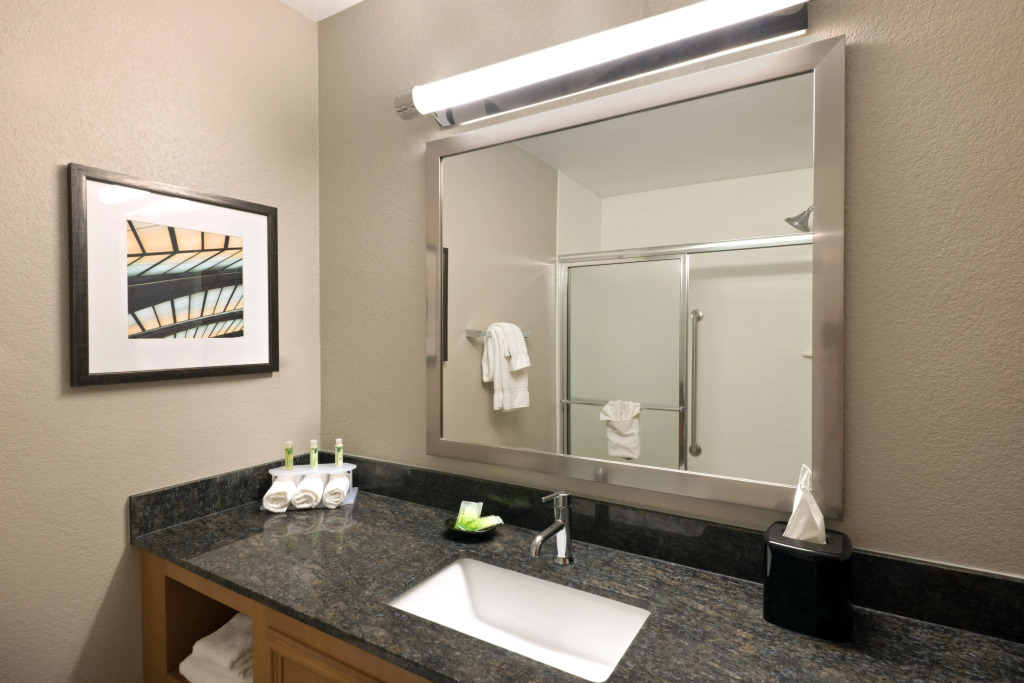Holiday Inn Express Hotel & Suites Fraser Winter Park Area by IHG