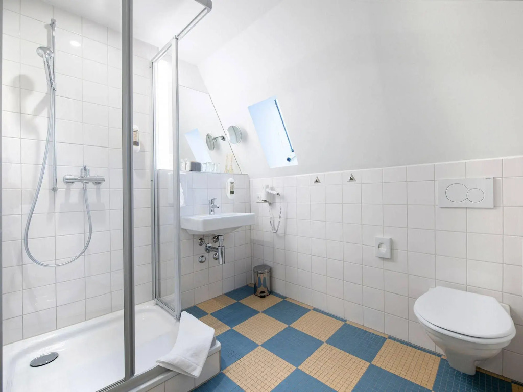 Hotel Hottingen - Near Old Town and Lake