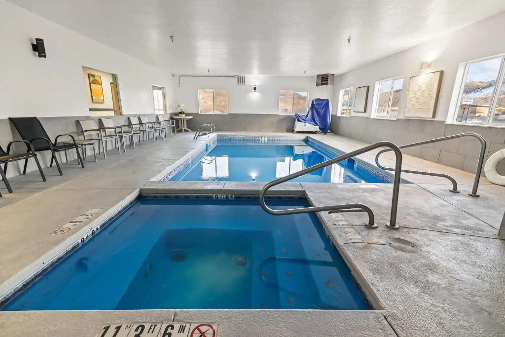 Quality Inn & Suites Salina National Forest Area
