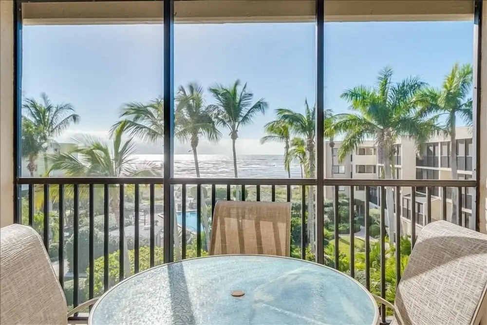 Sea Oats 336 2 Bedroom Condo by RedAwning