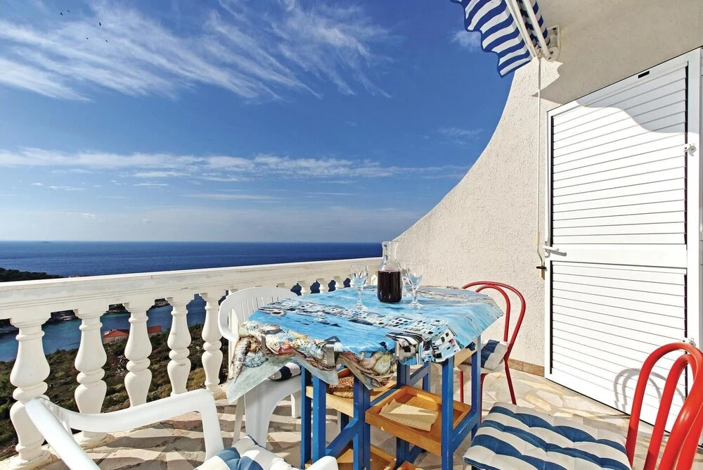 Amazing Apartment in Primosten With 1 Bedrooms and Wifi