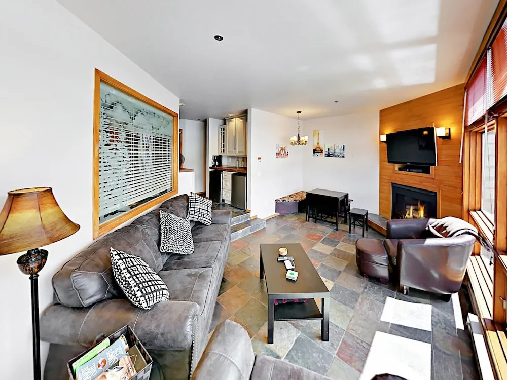 24 River Run Road Condo Unit 2903 1 Bedroom 1 Bathroom Condo