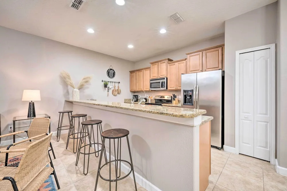 Private Pool & Lanai: Resort Townhome in Kissimmee