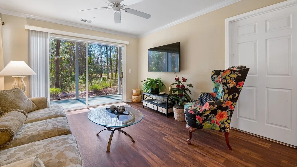 10th Hole Condo- Great Golf Getaway 2 Bedroom Condo by Peace Vacations