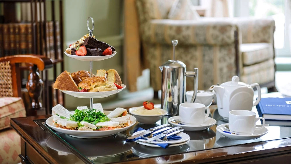 Tre-Ysgawen Hall & Spa