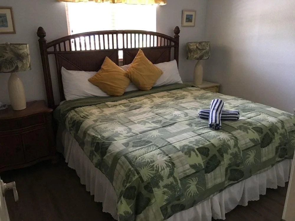 An Island Getaway at Palm Tree Villas