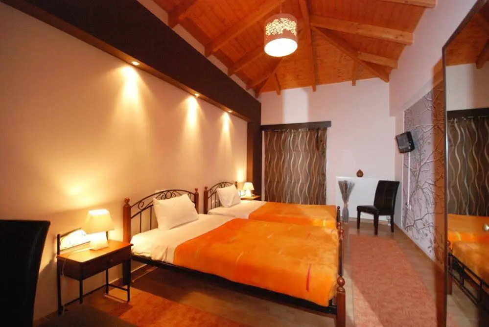 Hotel Drymonas