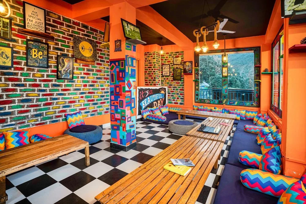 goSTOPS McLeod Ganj