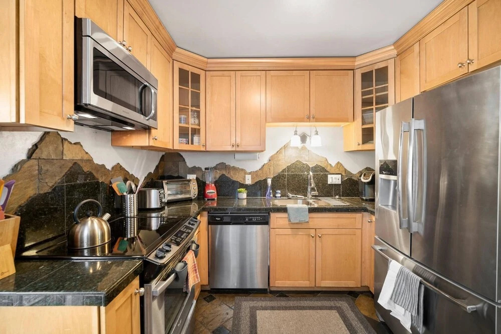 3 Bedroom House with Patio near Cap Hill