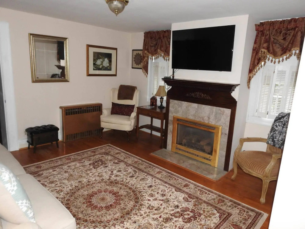 Magnolia Manor B&B Inn