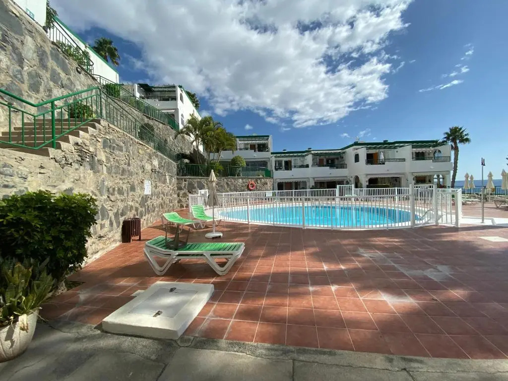 EXCLUSIVES 2-ROOM APARTMENT TOPLOCTAION 5 minutes to beach San Agustin
