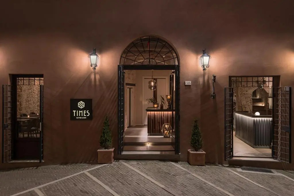 Times Suites - Guesthouse - Etruria Collection