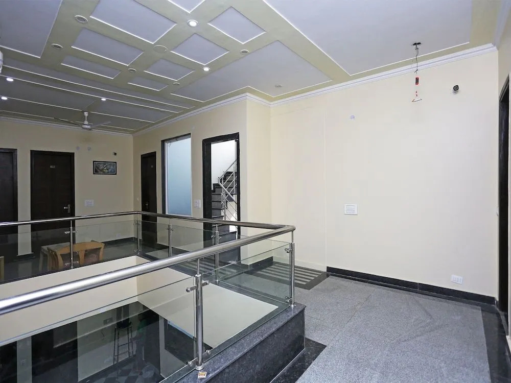 OYO 4026 Royal Inn