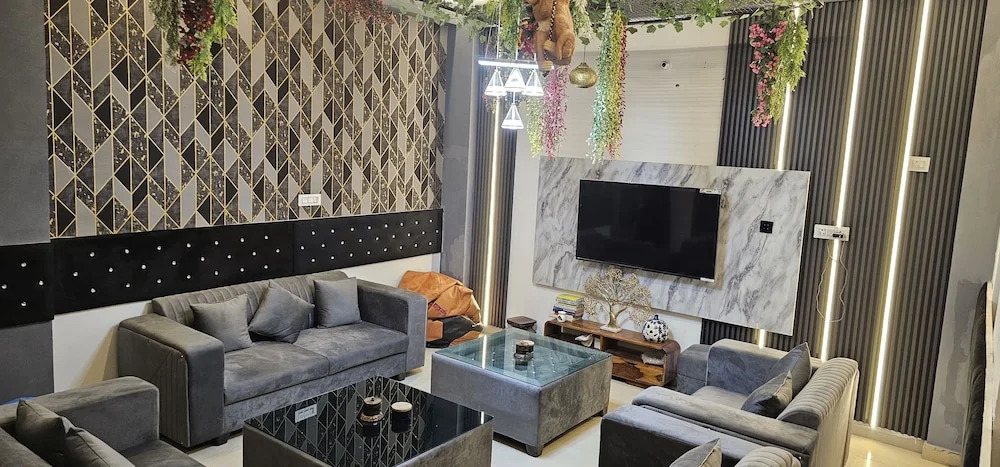 Bunk house villa