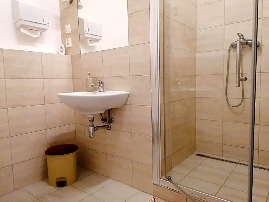 Hostel Vodna 1