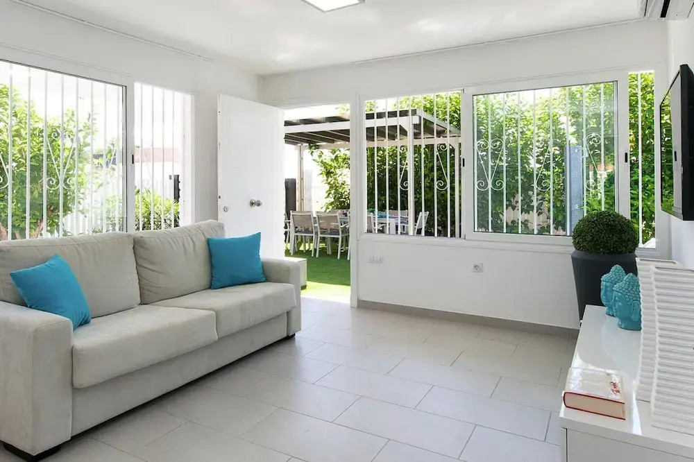 Bungalow in San Agustin With Pool