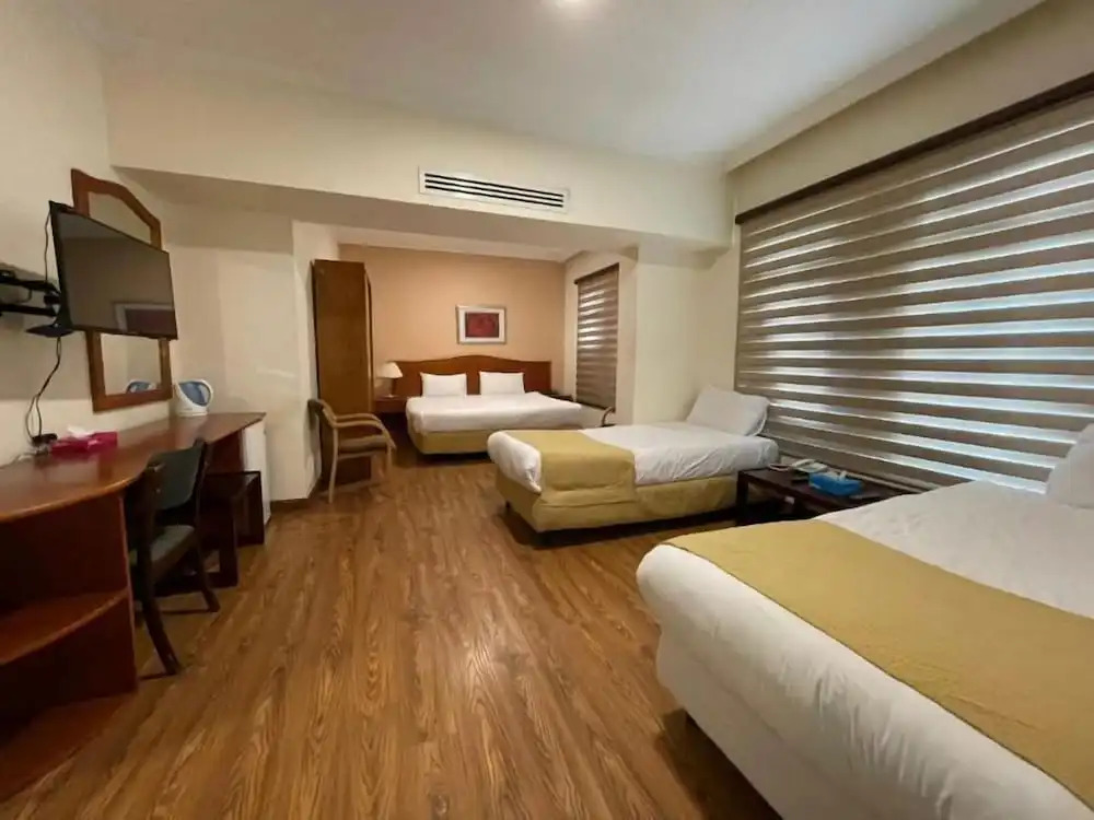 Rozana Hotel