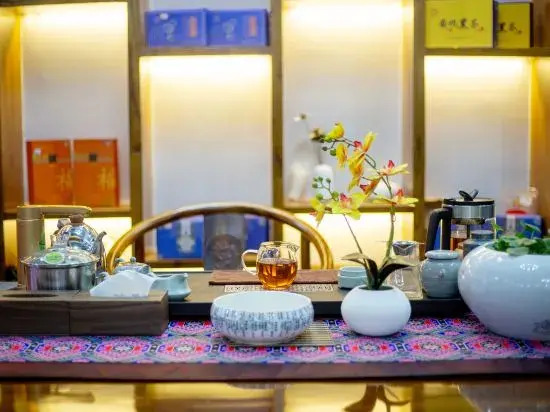 Wulingyuan Xiangye Panju Inn