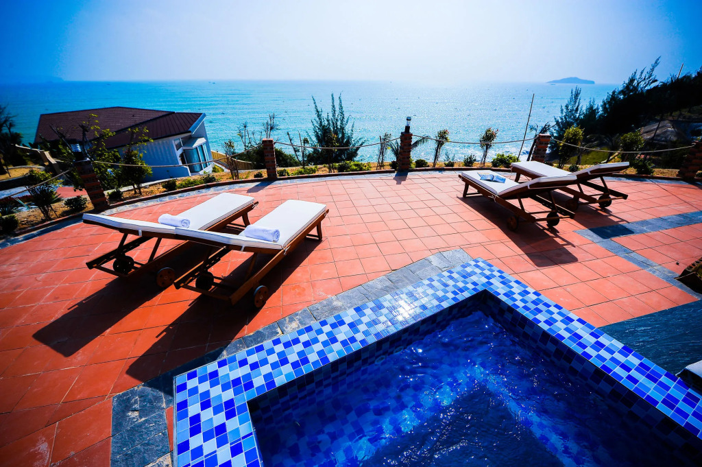 Aurora Villas & Resort