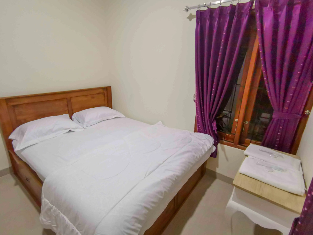 Verose Guest House Syariah Kentungan RedPartner
