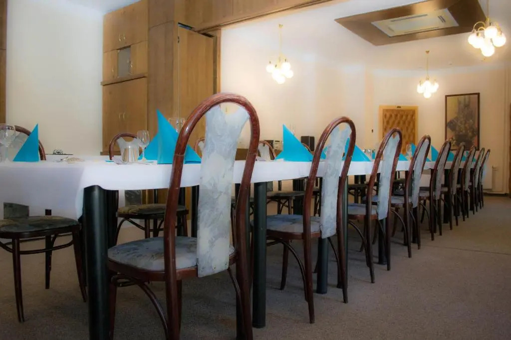 Hotel Širák