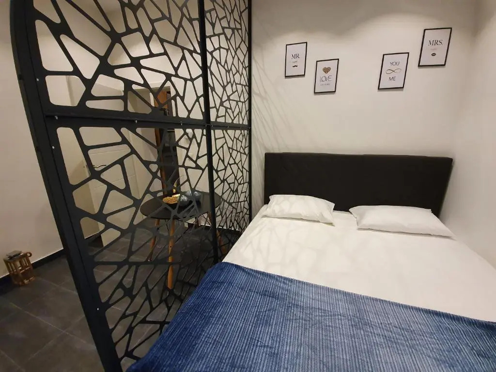 Frisch renovierte Wohnung mit einer Klimaanlage - Design Apartment Favoritenstraße 147
