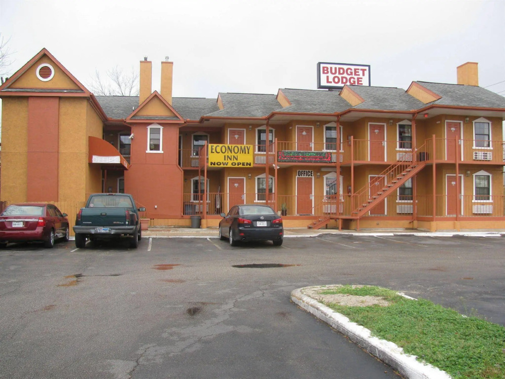 Economy Inn