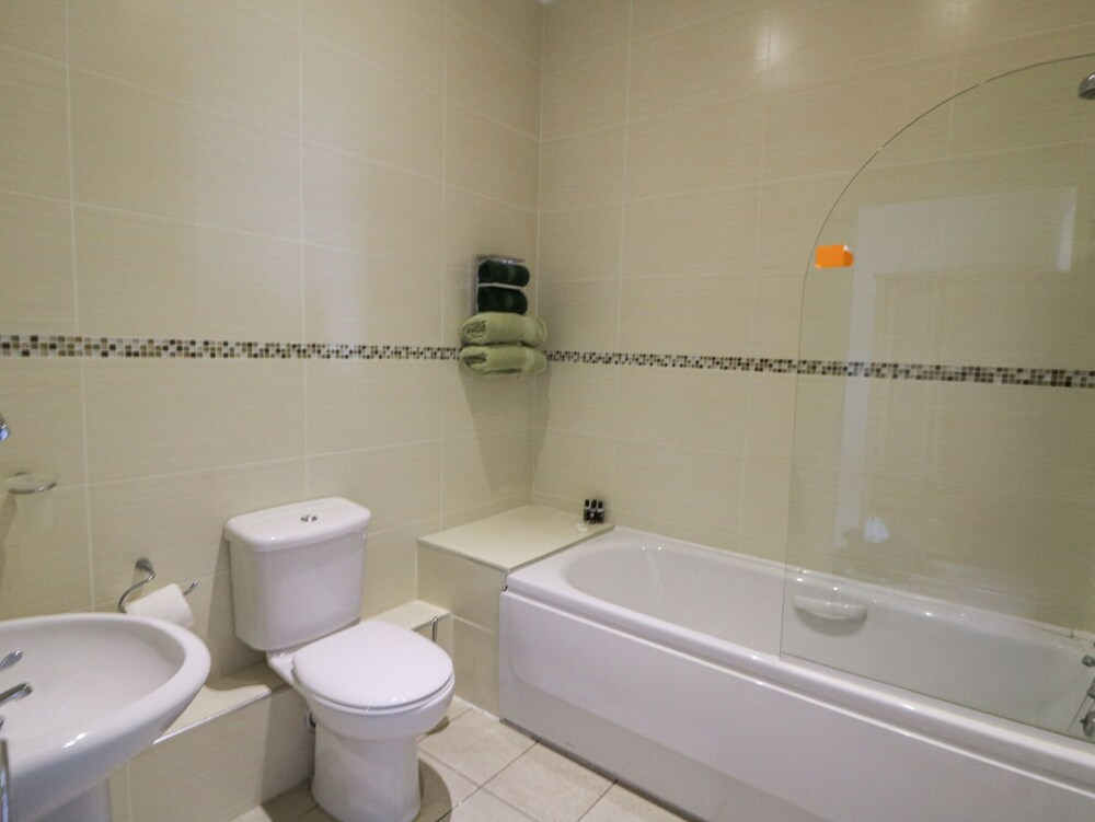 Carningli Suite