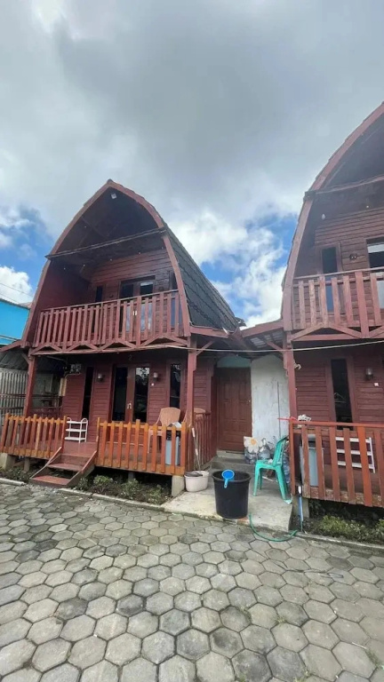 Quen\z Cabin