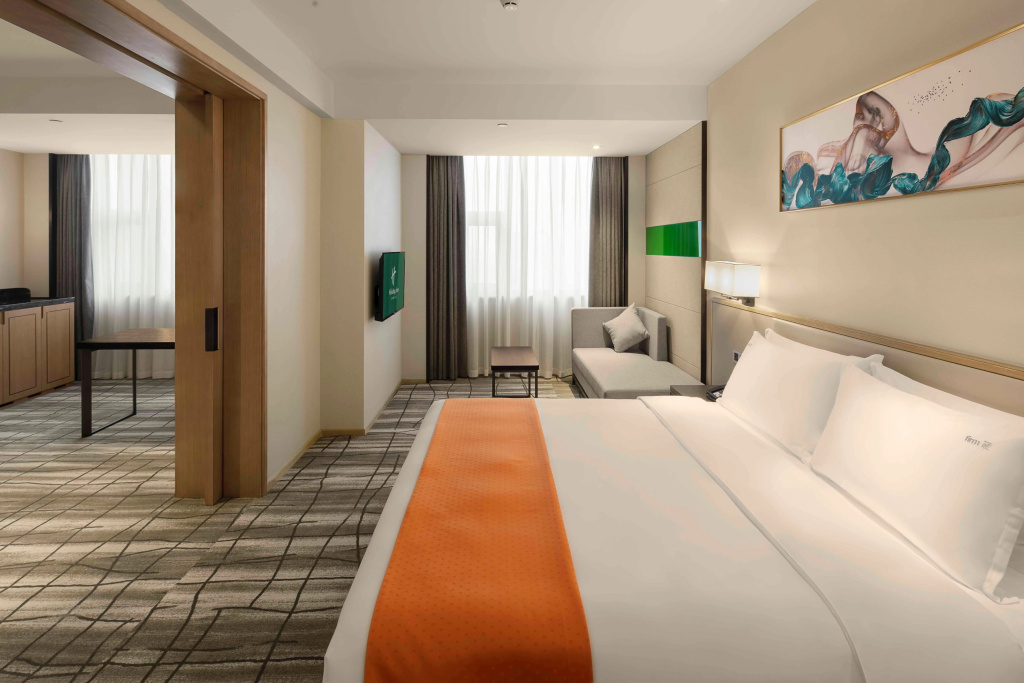 Holiday Inn Chengdu Airport by IHG