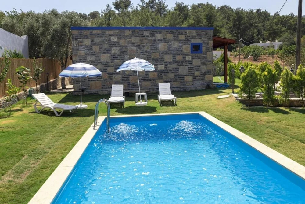 House With Garden and Private Pool in Bodrum