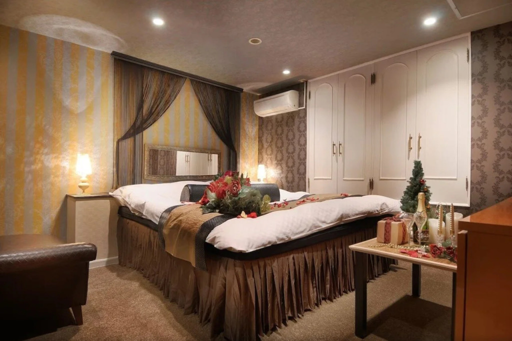 Hotel Blanc Chapel Christmas Sakai