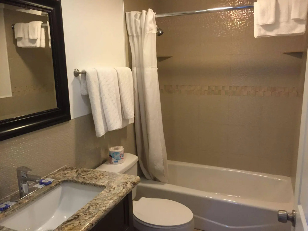 Bayshore Inn Ventura