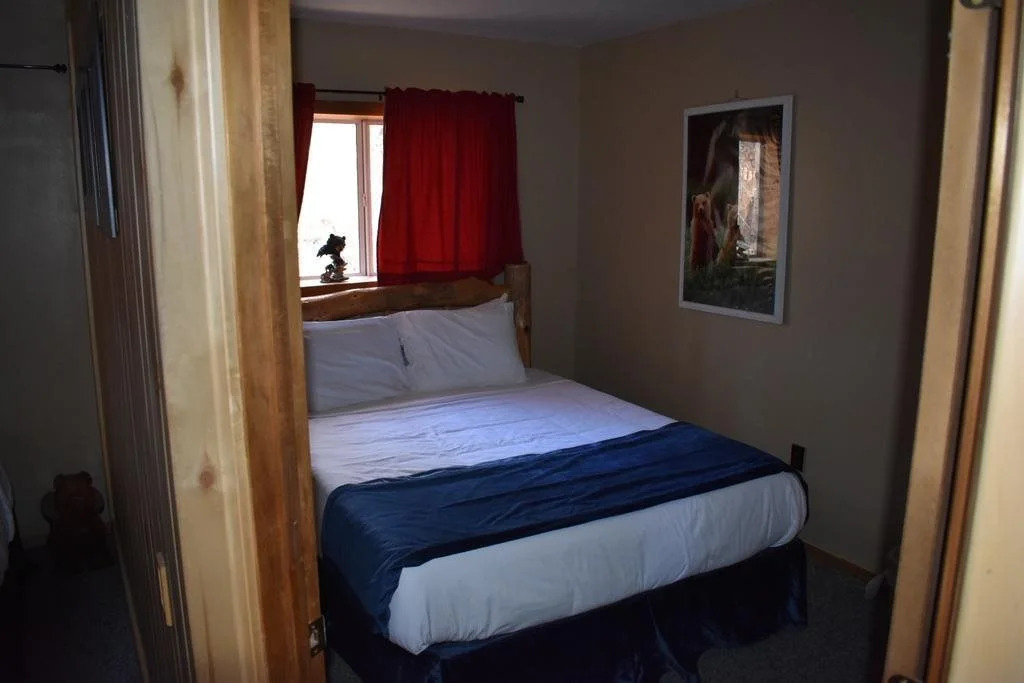 Ute Bluff Lodge, Cabins and RV park