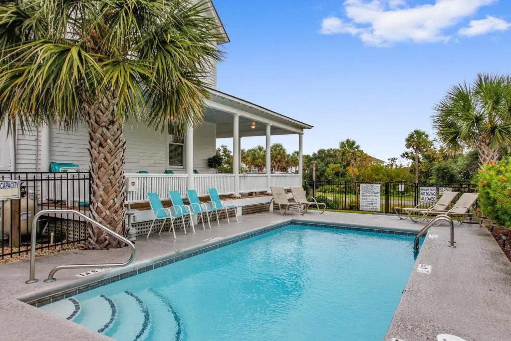 Surf Song Bed & Breakfast