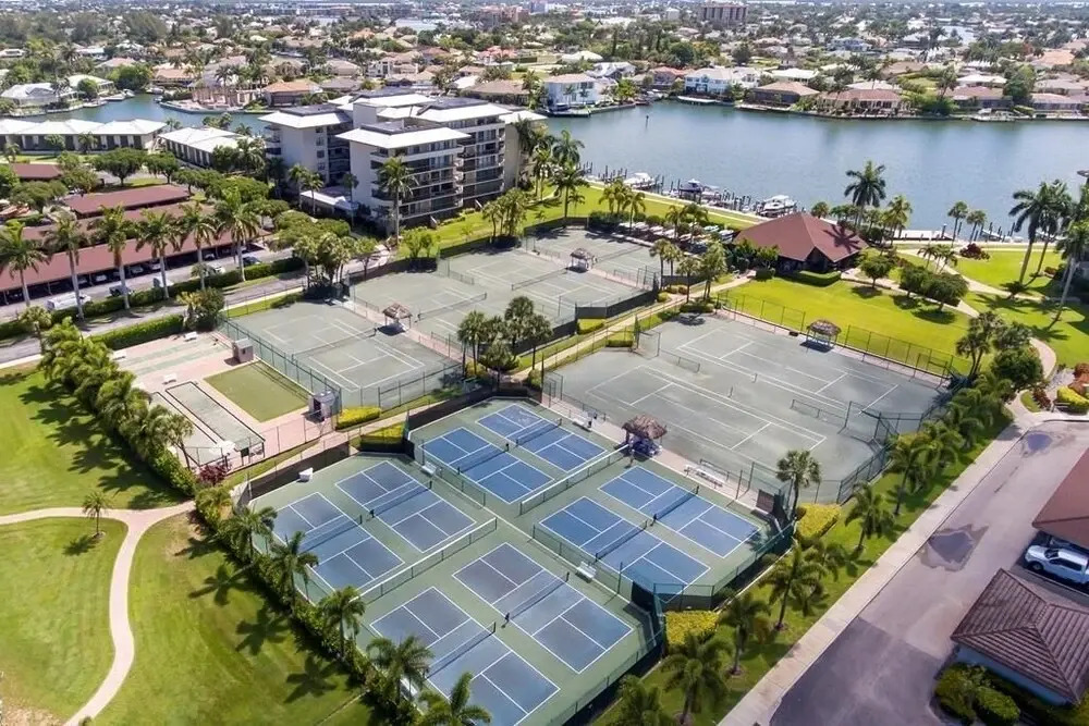 South Seas 4, 1606 Marco Island Vacation Rental 2 Bedroom Condo by Redawning