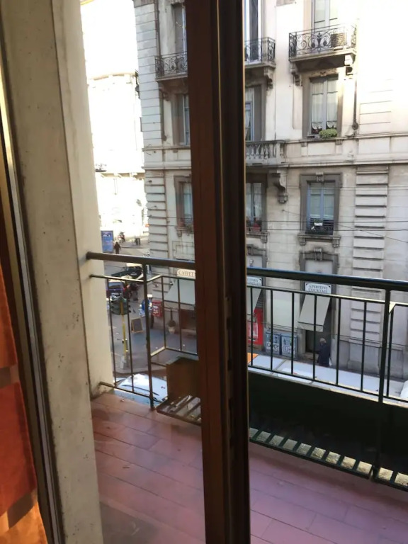 De Angeli Luxury Flat