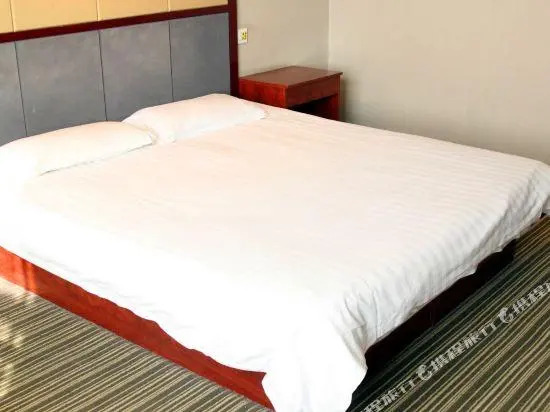 Yinchuan Wangyuan Express Hotel Lanhuahua South Railway Station Branch