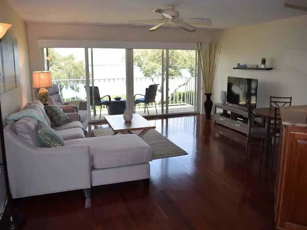West Bay Cove 208
