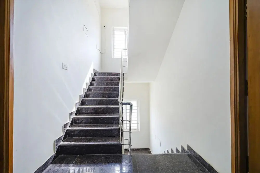 Fen Breeze By OYO Rooms