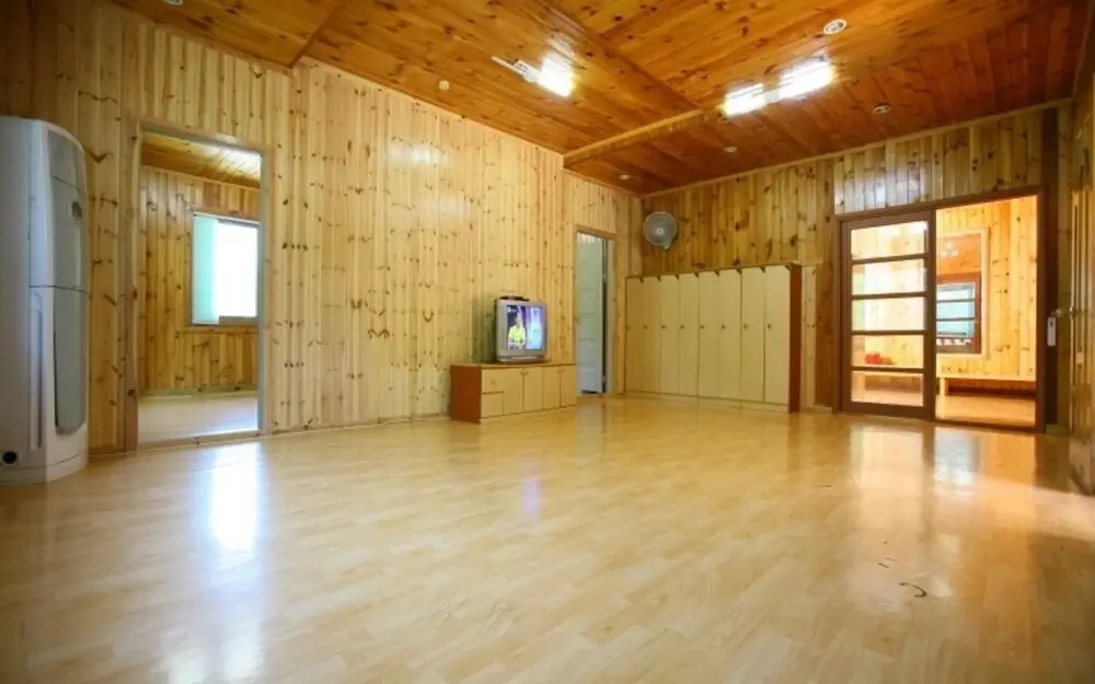 Gapyeong Kalbongsan Caravan Pension